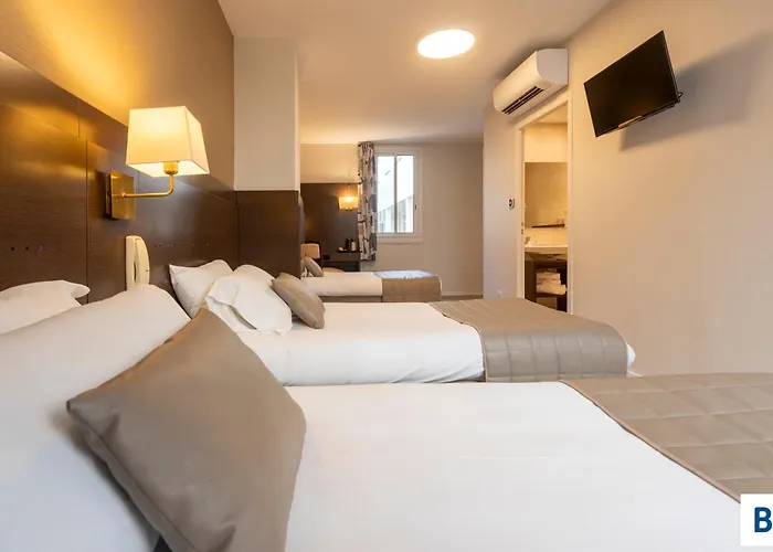 Hotel Croix Des Bretons - Lourdes Pyrenees