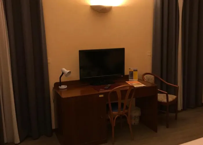 Hotel Vesuvio